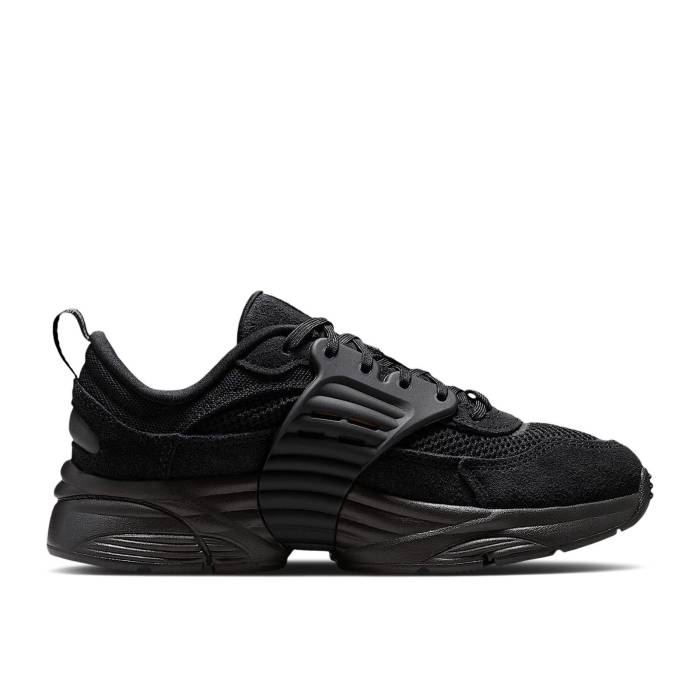ナイキ エアジョーダン Air Jordan 【 Jordan Trunner O/S ガウス \u0027Black\u0027 Youth Black/Anthracite/Black 】 お坊っちゃん キッズ 黒いこと 黒いこと