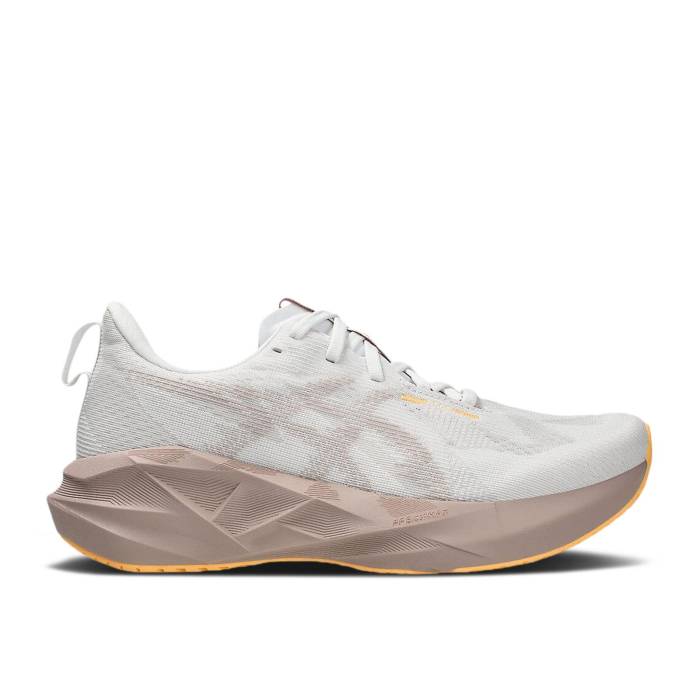 アシックス Asics 【 Wmns Novablast 5 \u0027White Fawn\u0027 Women White/Fawn 】 レディース 白いこと 白いこと