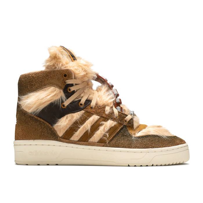 アディダス Adidas 【 Star Wars X Rivalry Hi \u0027Chewbacca\u0027 Men Raw Desert/Mesa/Chalk White 】 メンズ 白いこと 白いこと