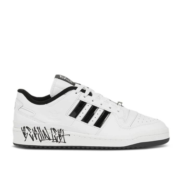 アディダス Adidas 【 Capital Bra X Forum Low 'Berlin Lebt' Men Cloud White/Cloud White/Core Black 】 フォーラム メンズ 白色 ホワイト コア 黒色 ブラック