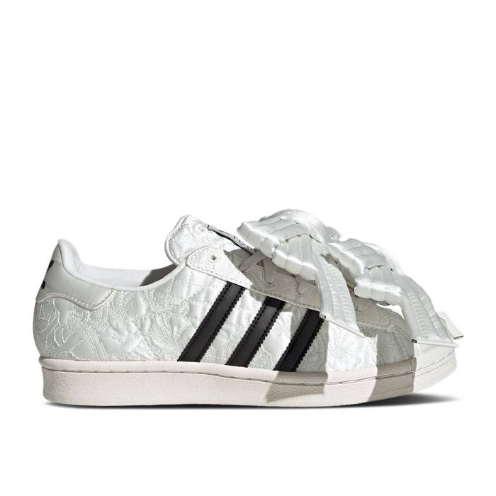 アディダス Adidas 【 Caroline Hu X Wmns Superstar 'White Black' Women Cloud White/Core Black/Cloud White 】 Superstar スーパースター レディース 白色 ホワイト コア 黒色 ブラック|スニケス