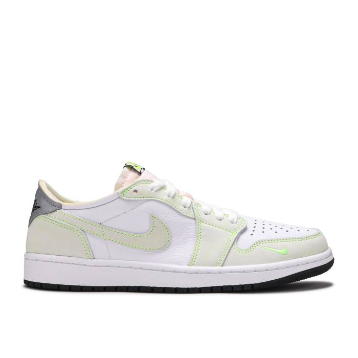 ナイキ エアジョーダン Air Jordan 【 Jordan 1 Low Og \u0027Ghost Green\u0027 Men White/Ghost Green/Black 】 メンズ 白いこと 白いこと green 緑・緑であること 黒いこと 黒いこと