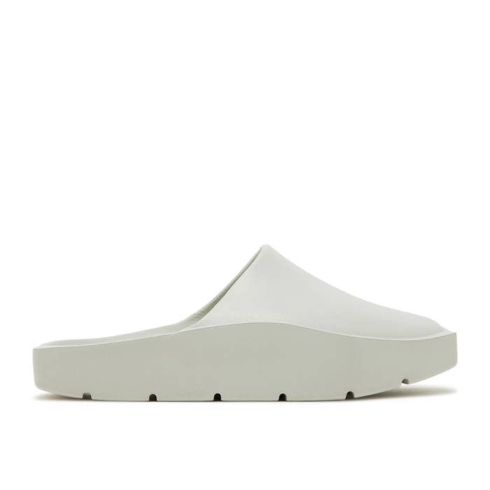 ナイキ エアジョーダン Air Jordan 【 Wmns Jordan Hex Mule \u0027Light Silver\u0027 Women Light Silver/Light Silver 】 ヘックス レディース Silver しろがね色・しろがね色