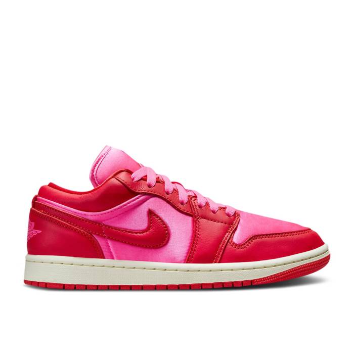 ナイキ エアジョーダン Air Jordan 【 Wmns Jordan 1 Low Se \u0027Pink Blast\u0027 Women Pink Blast/Chile Red/Sail 】 レディース pink サクラ色 ブラジャー同盟罷業 Red 赤・赤いこと