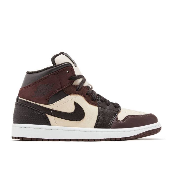 ナイキ エアジョーダン Air Jordan 【 Jordan 1 Mid Se Paris Ymca Men Velvet Brown/Earth/Sanddrift/Metallic Gold/Summit White 】 ミッド メンズ 茶色 ブラウン ゴールド 白色 ホワイト