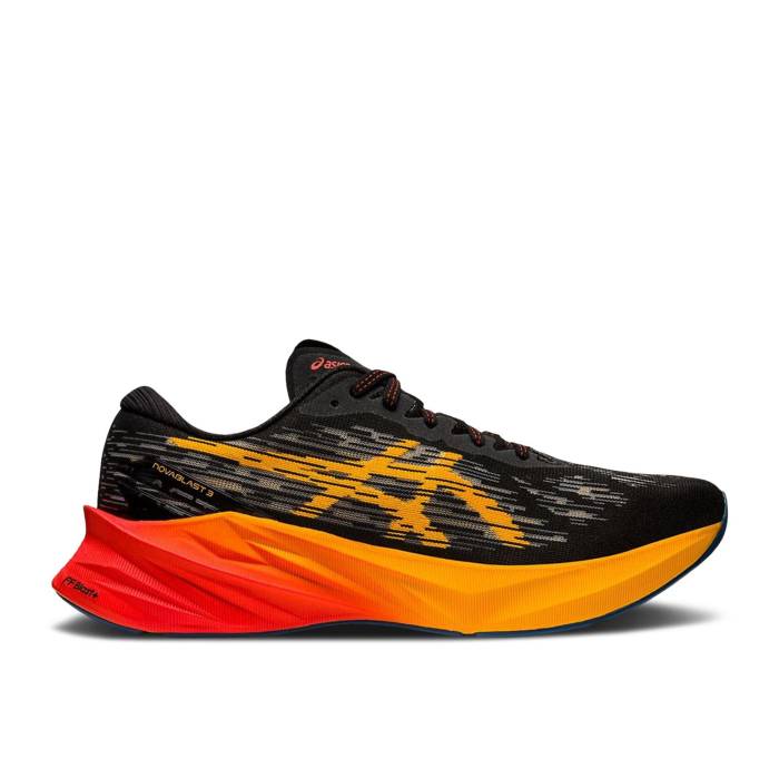アシックス Asics 【 Novablast 3 'Black Orange' Men 】 メンズ|スニケス