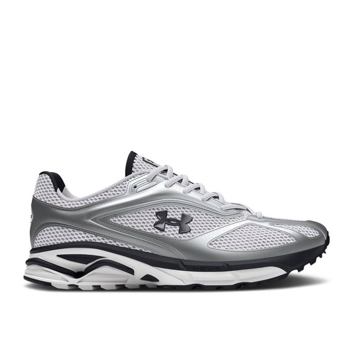 アンダーアーマー Under Armour 【 Apparition \u0027Metallic Silver Black\u0027 Men White/Metallic Silver/Black 】 Silver しろがね色・しろがね色 メンズ 白いこと 白いこと Silver しろがね色・しろがね色 黒いこと 黒いこと