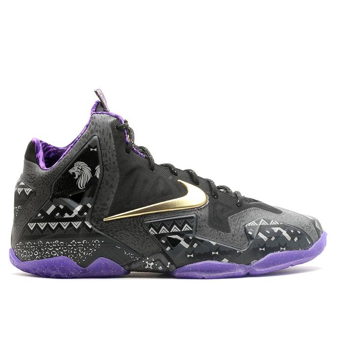ナイキ Nike 【 Lebron 11 ガウス \u0027Bhm\u0027 Youth Anthracite/Mtllc Gold-Prpl Vnm 】 Lebron レブロン お坊っちゃん キッズ