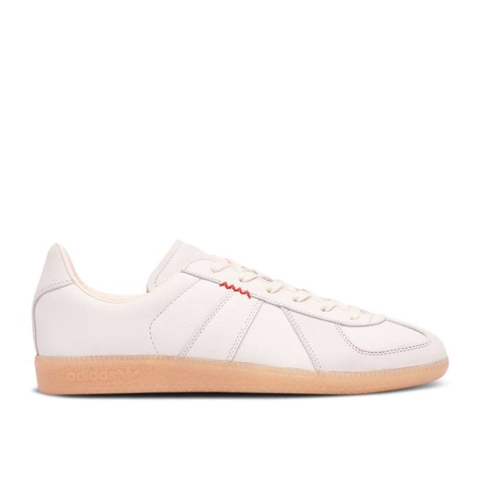 アディダス Adidas 【 Hartcopy X Bw Army \u0027Crystal White Gum\u0027 Sample Men Crystal White/Gum/Core Black 】 正規陸軍 白いこと 白いこと メンズ 白いこと 白いこと 中核グループ 黒いこと 黒いこと
