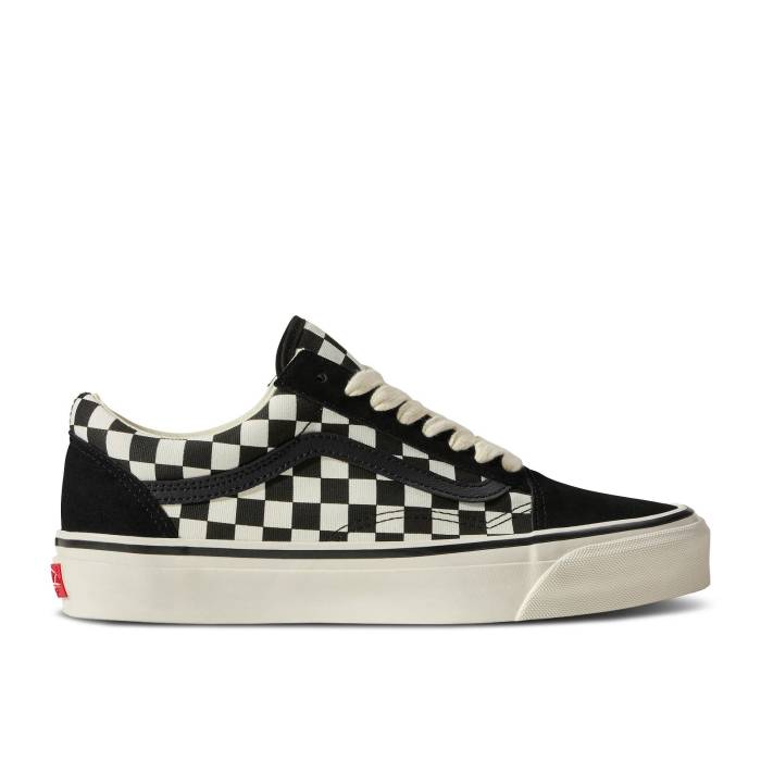 ヴァンズ Vans 【 Premium Old Skool Checkerboard - Black White Men Black/White 】 Premium プレミアム 黒色 ブラック メンズ 黒色 ブラック 白色 ホワイト