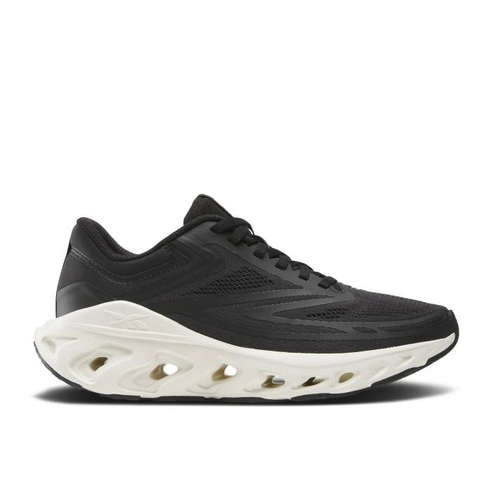 リーボック Reebok 【 Wmns Fuel Flex Run \u0027Black Chalk\u0027 Women Black/Washed Black/Chalk 】 幽客 レディース 黒いこと 黒いこと