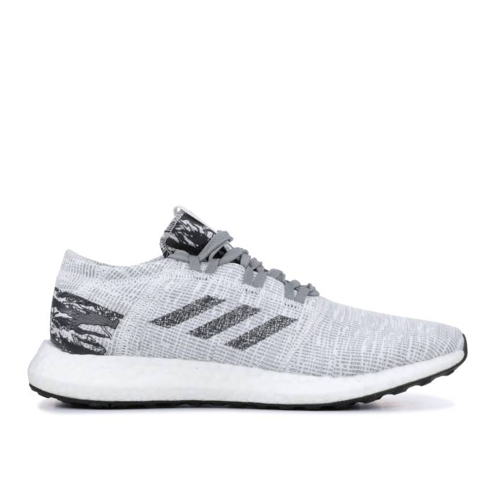 アディダス Adidas 【 Undefeated X Pureboost Ltd hift Grey Men Shift Grey/Cinder/Utility Black 】 アンディフィーテッド LTD エルティーディー メンズ 灰色 グレー 黒色 ブラック