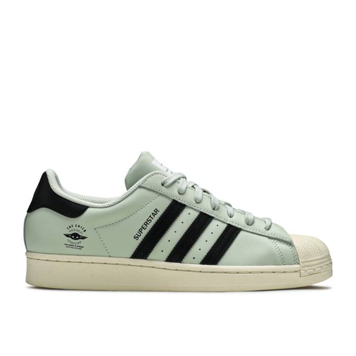 アディダス Adidas 【 Star Wars X Superstar \u0027The Child\u0027 Men Linen Green/Core Black/Cream White 】 Superstar はやりっ児 メンズ green 緑・緑であること 中核グループ 黒いこと 黒いこと 皮膚軟化剤 白いこと 白いこと