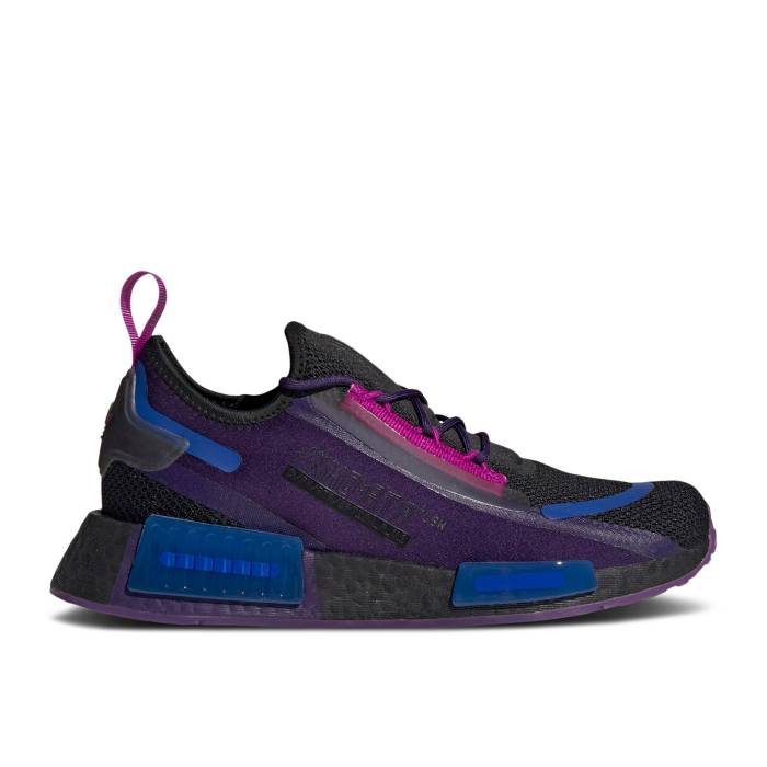 アディダス Adidas 【 Wmns Nmd_R1 Spectoo \u0027Black Dark Purple\u0027 Women Core Black/Dark Purple/Bold Blue 】 レディース 中核グループ 黒いこと 黒いこと Purple 紫・パープル 青み 青色