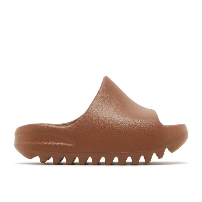 アディダス Adidas 【 Yeezy Slides Kids \u0027Flax\u0027 Youth Flax/Flax/Flax 】 お坊っちゃん キッズ