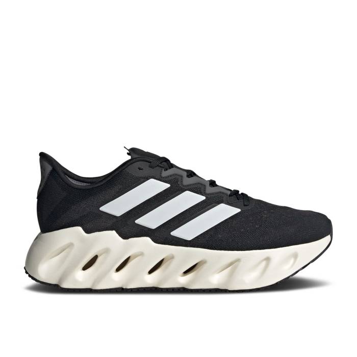 アディダス Adidas 【 Switch Fwd \u0027Black White\u0027 Men Core Black/Cloud White/Grey Five 】 メンズ 中核グループ 黒いこと 黒いこと 白いこと 白いこと 薄墨色 薄墨色