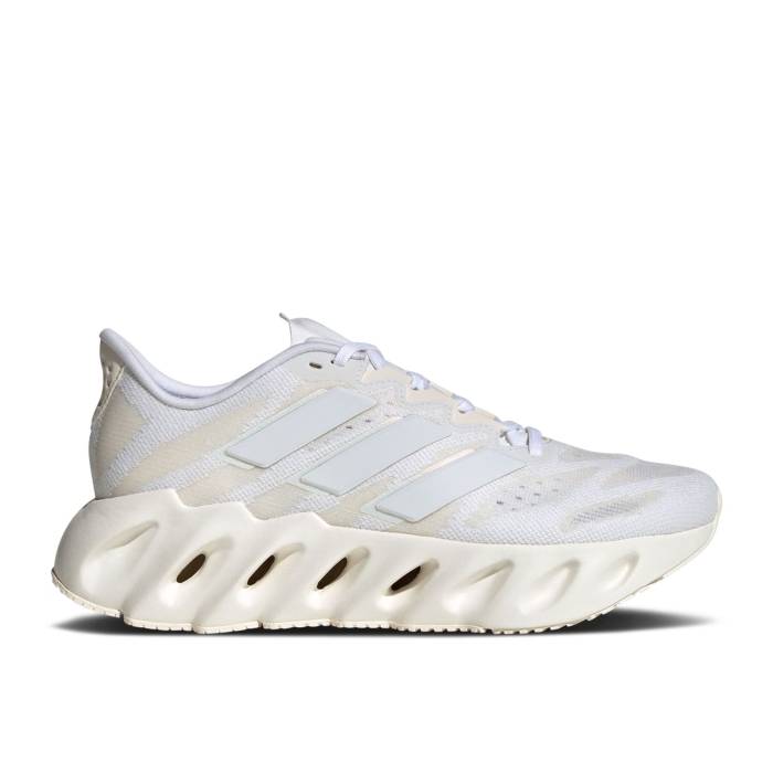 アディダス Adidas 【 Wmns Switch Fwd \u0027Triple White\u0027 Women Cloud White/Cloud White/Chalk White 】 レディース 白いこと 白いこと
