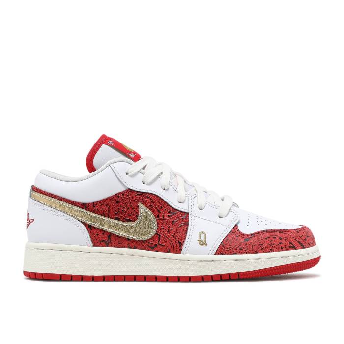 ナイキ エアジョーダン Air Jordan 【 Jordan 1 Low Se Gs 'Spades' Youth White/University Red/Metallic Gold 】 ジュニア キッズ 白色 ホワイト Red 赤・レッド ゴールド|スニケス