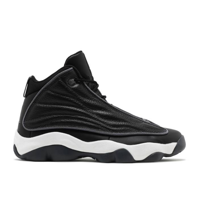 ナイキ エアジョーダン Air Jordan 【 Jordan Pro Strong \u0027Black White\u0027 Men Black/White/Metallic Dark Grey/Anthracite 】 労働者階級 メンズ 黒いこと 黒いこと 白いこと 白いこと 薄墨色 薄墨色