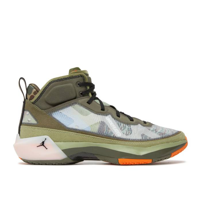 ナイキ エアジョーダン Air Jordan 【 Undefeated X Jordan 37 Sp \u0027Flight Jacket\u0027 Men Oil Green/Black/Orange Horizon/Twilight Marsh 】 アンディフィーテッド メンズ green 緑・緑であること 黒いこと 黒いこと orange 橙・オレン