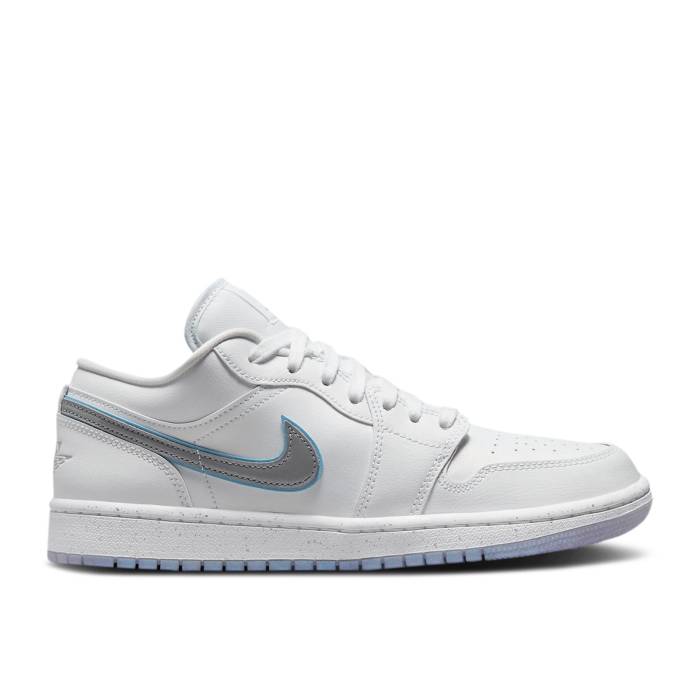 ナイキ エアジョーダン Air Jordan 【 Wmns Jordan 1 Low Se \u0027Dare To Fly\u0027 Women White/Metallic Silver/White/University Blue 】 レディース 白いこと 白いこと Silver しろがね色・しろがね色 青み 青色