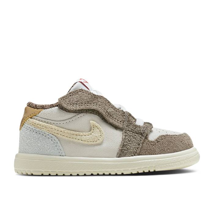 ナイキ エアジョーダン Air Jordan 【 Jordan 1 Low Alt Td \u0027Year Of The Rabbit\u0027 Infant Palomino/Metallic Gold 】 もの言う花 ゴールド