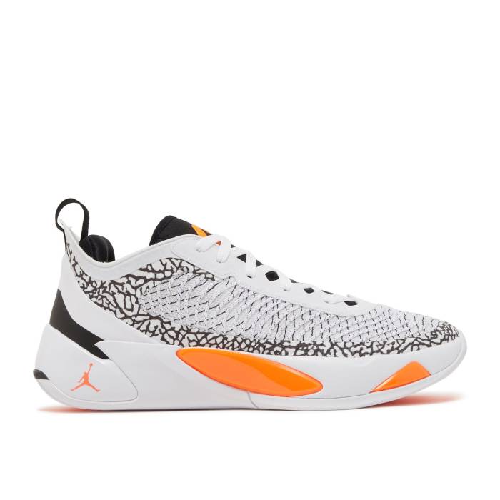 ナイキ エアジョーダン Air Jordan 【 Jordan Luka 1 \u0027The Pitch\u0027 Men White/Total Orange/Black 】 メンズ 白いこと 白いこと orange 橙・オレンジ色 黒いこと 黒いこと 靴-スニーカー-メンズ靴
