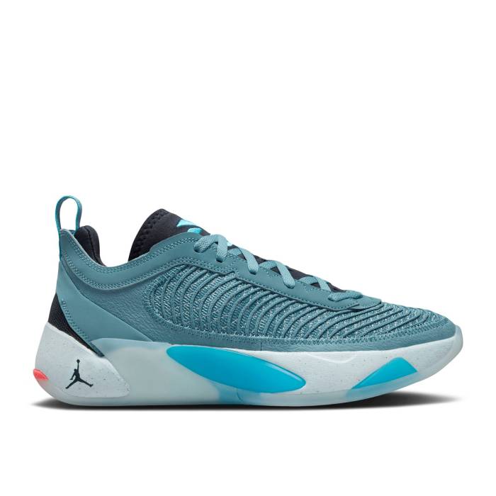 ナイキ　エアジョーダン Air Jordan 【 Jordan Luka 1 Next Nature Pf 'Noise Aqua' Men Noise Aqua/Blue Lightning/Dark Obsidian/Glacier Blue/Laser Crimson 】 メンズ アクア 青色 ブルー ライトニング Laser レーザー クリムゾ