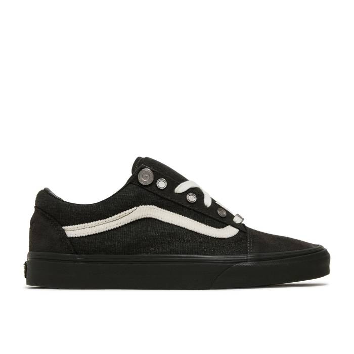 ヴァンズ Vans 【 C2H4 X Old Skool 'Relic Stone' Men Shark/Beluga 】 メンズ シャーク