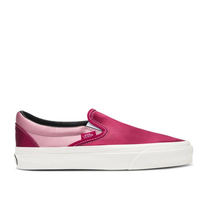 ヴァンズ Vans 【 Premium Slip-On 98 \u0027Satin Pack - Cherry Red\u0027 Men Cherry Red 】 Premium 割り増し金 slip-on スリッポン メンズ Red 赤・赤いこと
