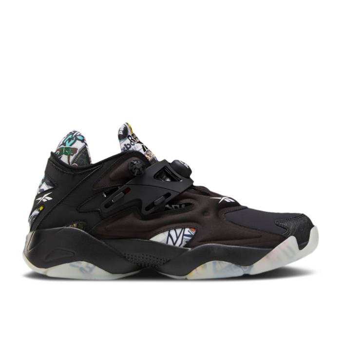 リーボック Reebok 【 Pump Court \u0027Sticker City - Black\u0027 Men Black/Black/Black 】 揚水機 厚地の外套 シティ メンズ 黒いこと 黒いこと
