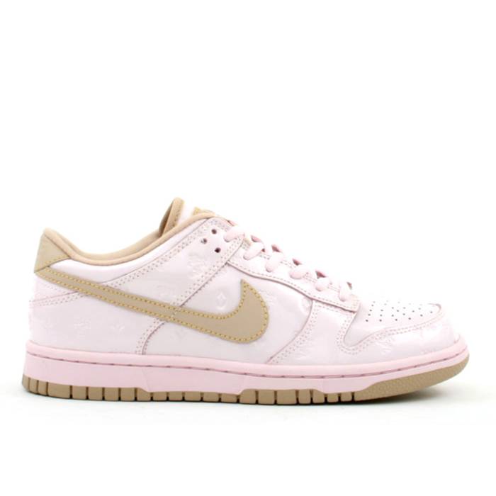 ナイキ Nike 【 Dunk Low ガウス Youth Pink Ice/Linen-Varsity Maize 】 ダンク お坊っちゃん キッズ pink さくら色