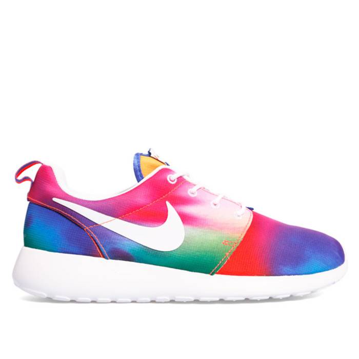 ナイキ Nike 【 Rosherun Print \u0027Tie Dye\u0027 Men Court Purple/White-Total Crimson 】 置き目シラン メンズ 厚地の外套 Purple 紫・パープル クリムゾン