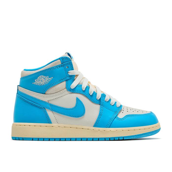 ナイキ　エアジョーダン Air Jordan 【 Jordan 1 Retro High Og Gs 'Unc Reimagined' Youth Dark Powder Blue/Dark Powder Blue/Sail 】 レトロ ハイ ジュニア キッズ 青色 ブルー｜スニケス