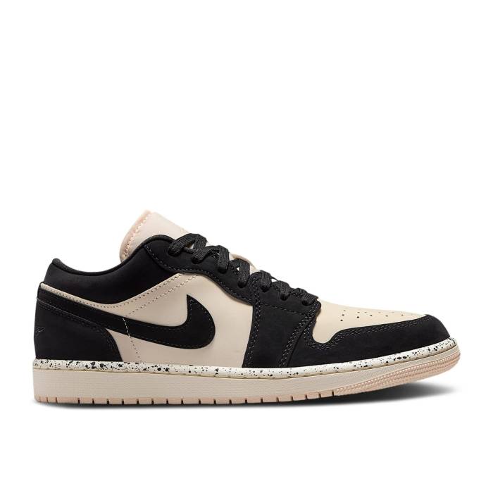 ナイキ エアジョーダン Air Jordan 【 Wmns Jordan 1 Low \u0027Black Guava Ice\u0027 2024 Women Black/Guava Ice/Sail/Black 】 レディース 黒いこと 黒いこと
