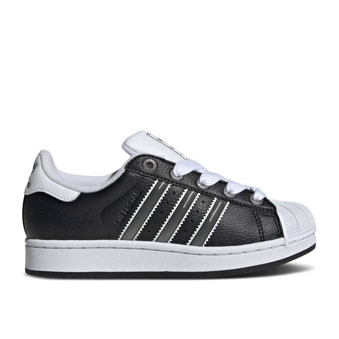 アディダス Adidas 【 Superstar 2 J \u0027Black Lenticular Stripes\u0027 Youth Core Black/Matte Silver/Cloud White 】 Superstar はやりっ児 お坊っちゃん キッズ 中核グループ 黒いこと 黒いこと Silver しろがね色・しろがね色 白いこと 白いこと