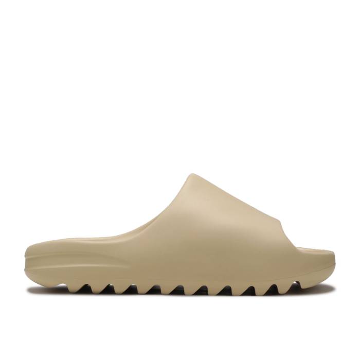 アディダス Adidas 【 Yeezy Slides \u0027Desert Sand\u0027 Men Desert Sand/Desert Sand/Desert Sand 】 メンズ 砂色・砂子