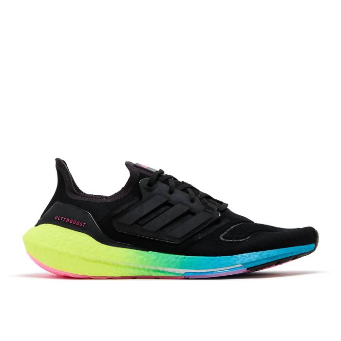 アディダス Adidas 【 Ultraboost 22 'Black Multi Gradient' Men Core Black/Core Black/Carbon 】 メンズ コア 黒色 ブラック カーボン