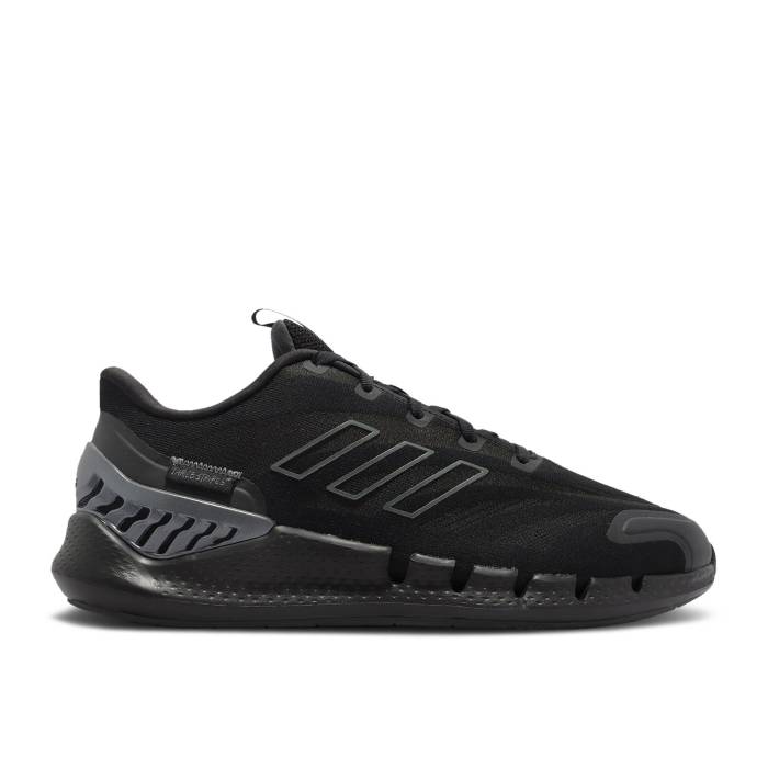 アディダス Adidas 【 Ventania Black Night Metallic Men Core Black/Night Metallic/Carbon 】 ナイト メンズ コア 黒色 ブラック ナイト カーボン