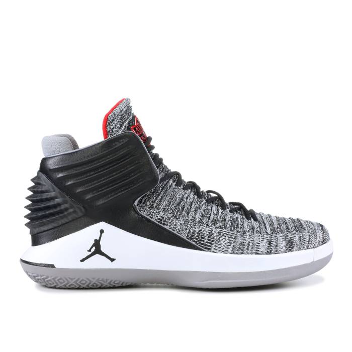 ナイキ　エアジョーダン Air Jordan 【 Jordan 32 'Mvp' Men Black/University Red-White-Cement Grey 】 メンズ 黒色 ブラック 灰色 グレー｜スニケス