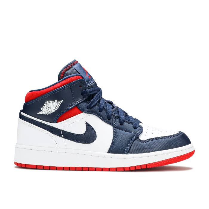 ナイキ エアジョーダン Air Jordan 【 Jordan 1 Mid ガウス \u0027Usa Olympic\u0027 Youth 】 ミッド 御坊っちゃん キッズ キッズファッション-スニーカー