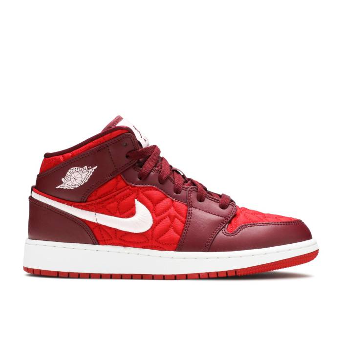 ナイキ エアジョーダン Air Jordan 【 Jordan 1 Mid Se ガウス \u0027Red Quilted\u0027 Youth Gym Red/Pink Foam/Dark Beetroot/White 】 ミッド 御坊っちゃん キッズ Red 赤・赤いこと pink サクラ色 白いこと 白いこと
