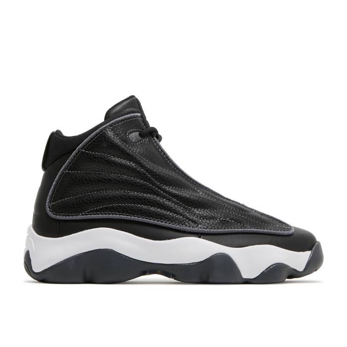 ナイキ エアジョーダン Air Jordan 【 Jordan Pro Strong Gs Black White Youth Black/White/Metallic Dark Grey/Anthracite 】 プロ ジュニア キッズ 黒色 ブラック 白色 ホワイト 灰色 グレー