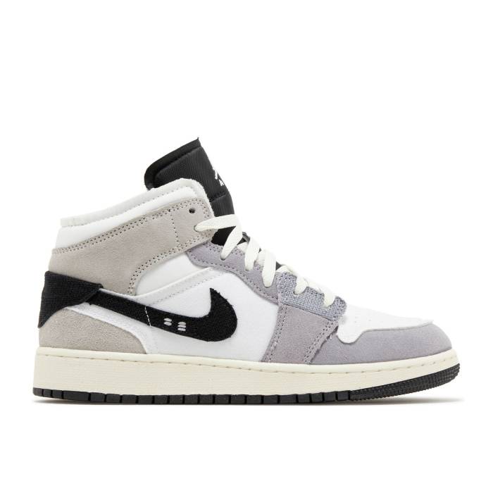 ナイキ エアジョーダン Air Jordan 【 Jordan 1 Mid Se Craft ガウス \u0027Inside Out - Cement Grey\u0027 Youth Cement Grey/Black/White/Tech Grey/Sail 】 ミッド 薄墨色・シメント 御坊っちゃん キッズ 薄墨色・シメント 薄墨色 薄墨色 黒いこと ブ