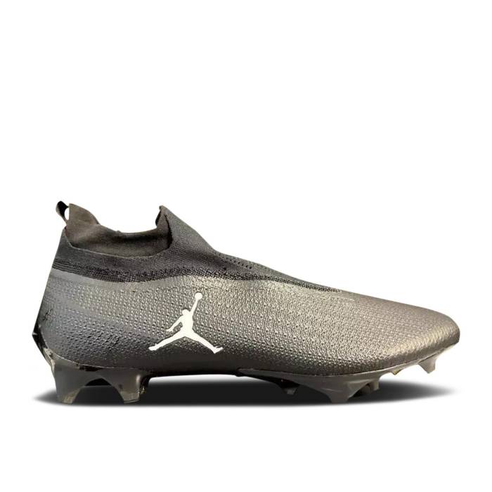 ナイキ エアジョーダン Air Jordan 【 Jordan Vapor Edge Elite 360 Flyknit Smu \u0027Black White\u0027 Men Black/White 】 エリート 飛球編み物 メンズ 黒いこと 黒いこと 白いこと 白いこと