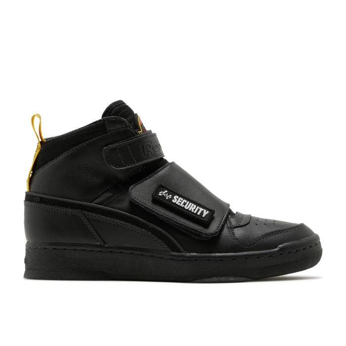 リーボック Reebok 【 Jurassic Park X Stomper \u0027Security\u0027 Men Coal/Black/Blaze Yellow 】 運動場 スタンパー メンズ 黒いこと 黒いこと yellow 黄味がかった・黄色
