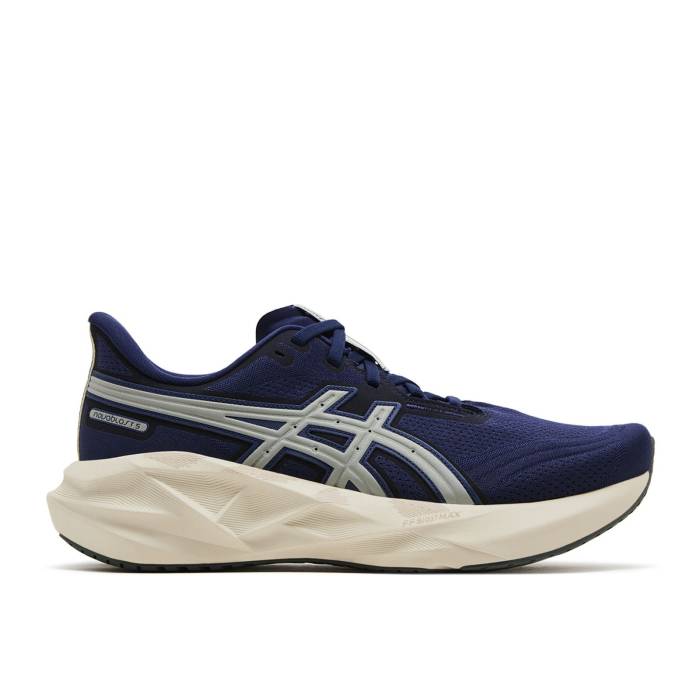 アシックス Asics 【 Novablast 5 \u0027Track Club\u0027 Men Indigo Blue/Seal Grey 】 メンズ 藍色・インディゴ 青味 青み 薄墨色 薄墨色