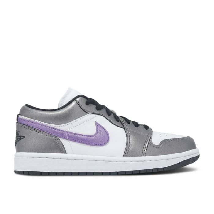 ナイキ エアジョーダン Air Jordan 【 Wmns Jordan 1 Low Se \u0027Metallic Purple\u0027 Women White/Black/Grape Ice 】 レディース 白いこと 白いこと 黒いこと 黒いこと