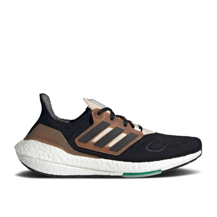 アディダス Adidas 【 Wmns Ultraboost 22 Made With Nature Black Wonder Taupe Women Core Black/Core Black/Wonder Taupe 】 レディース コア 黒色 ブラック