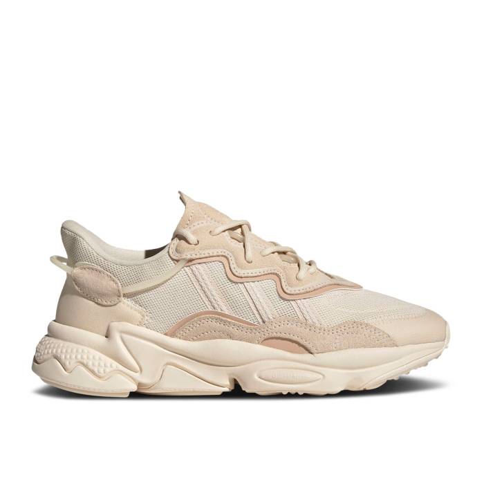 アディダス Adidas 【 Wmns Ozweego \u0027Ecru Tint\u0027 Women Ecru Tint/Ecru Tint/Halo Blush 】 レディース